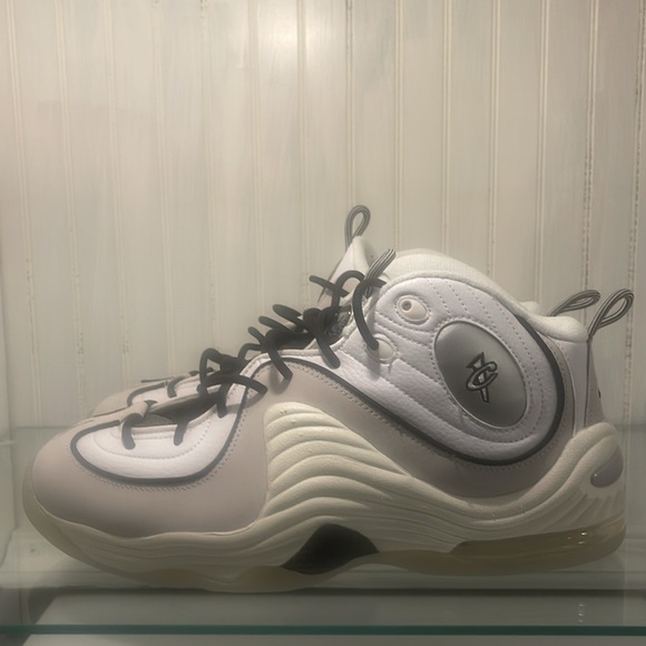 NIKE AIR PENNY II - Picture 3 of 7